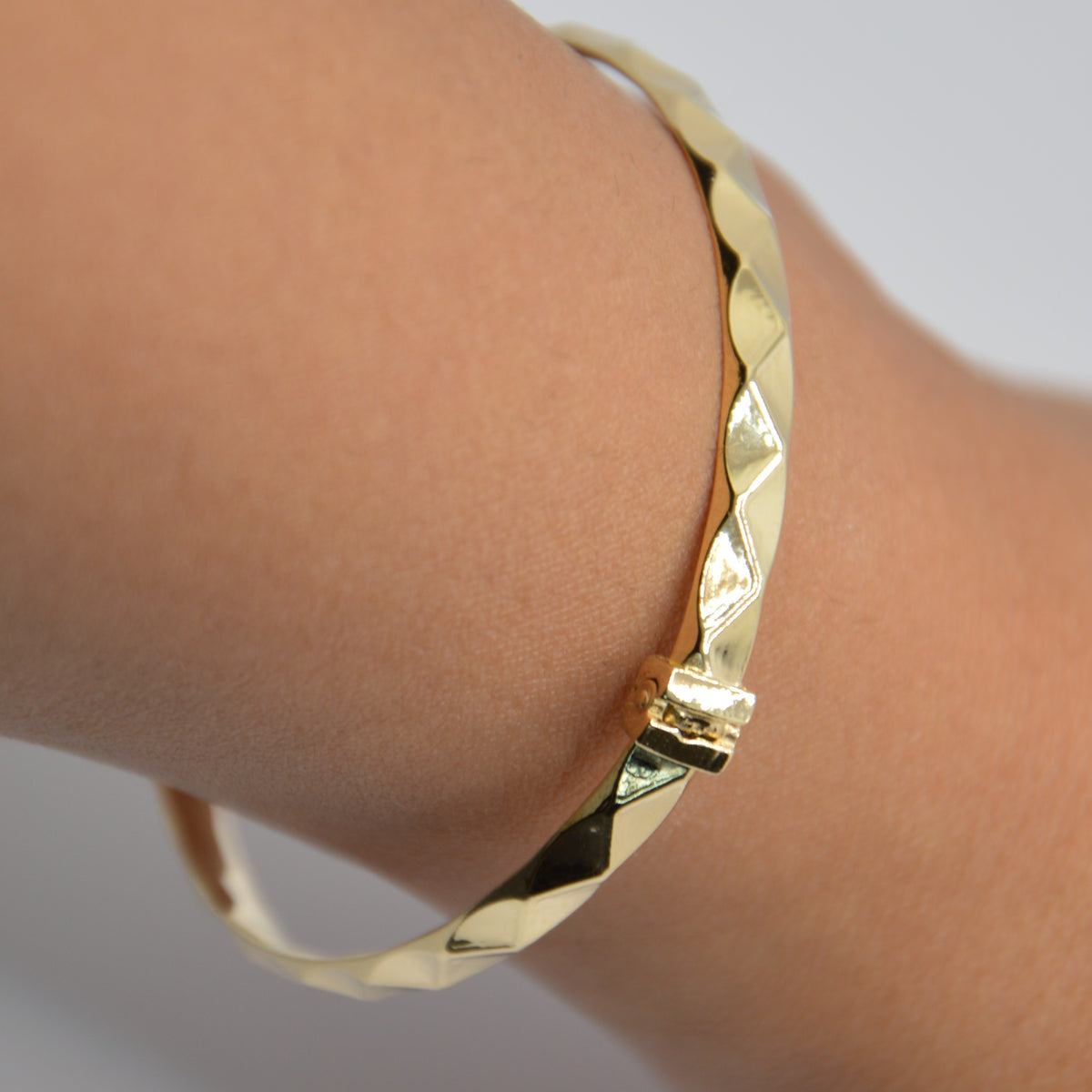 BRACCIALE RIGIDO SFACCETTATO - GABRIELLE GIOIELLI
