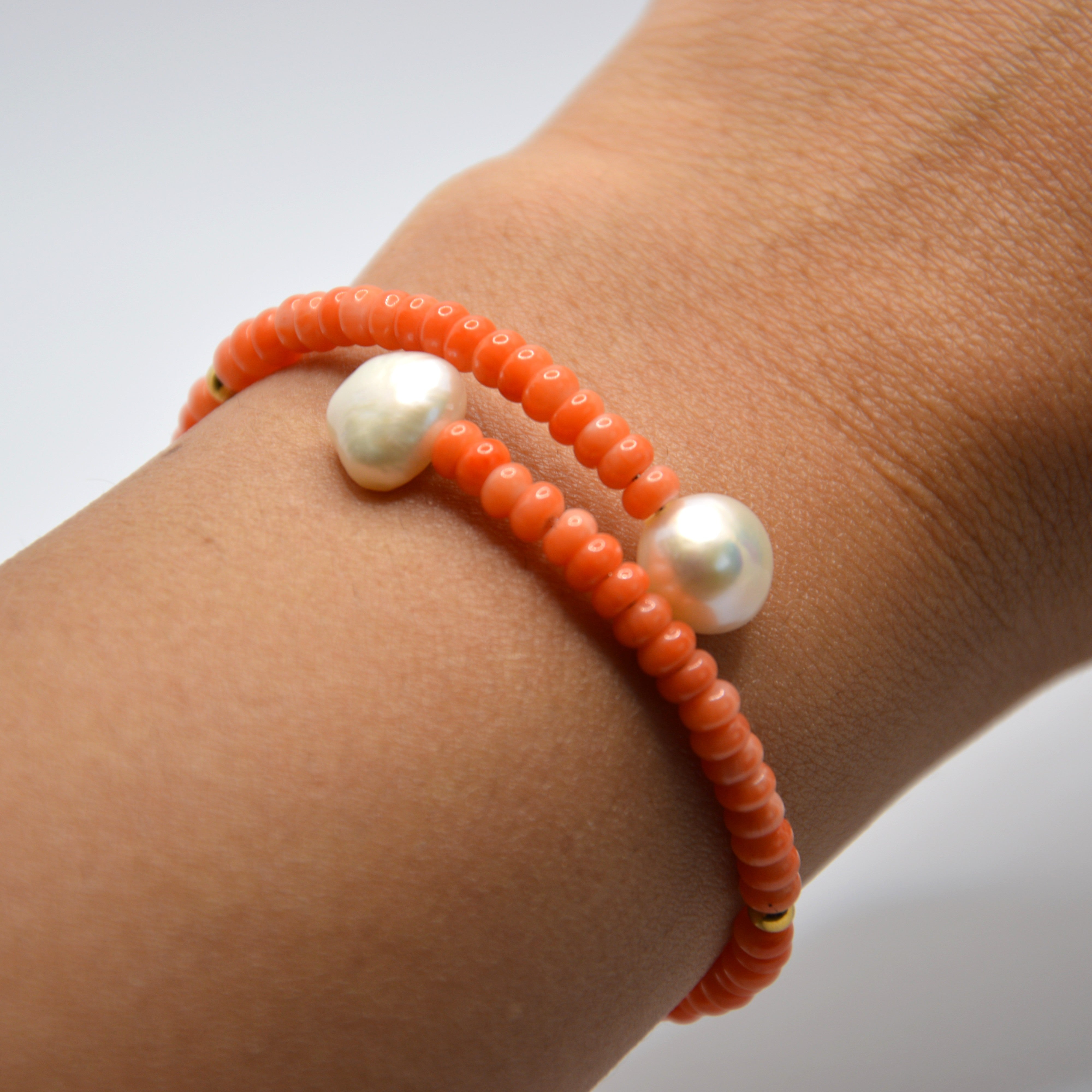 BRACCIALE CORALLO E PERLE