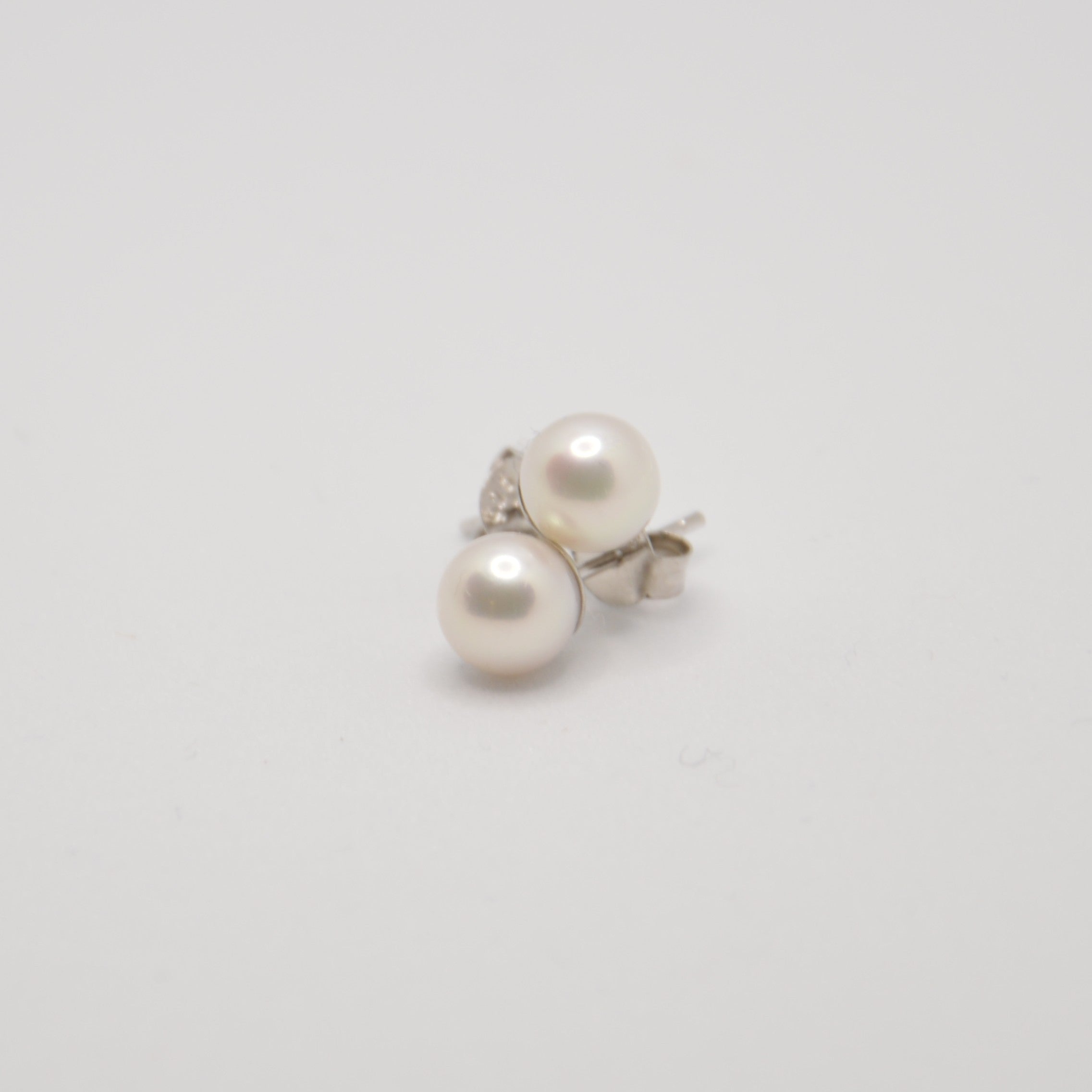 ORECCHINI PERLE 6.5mm