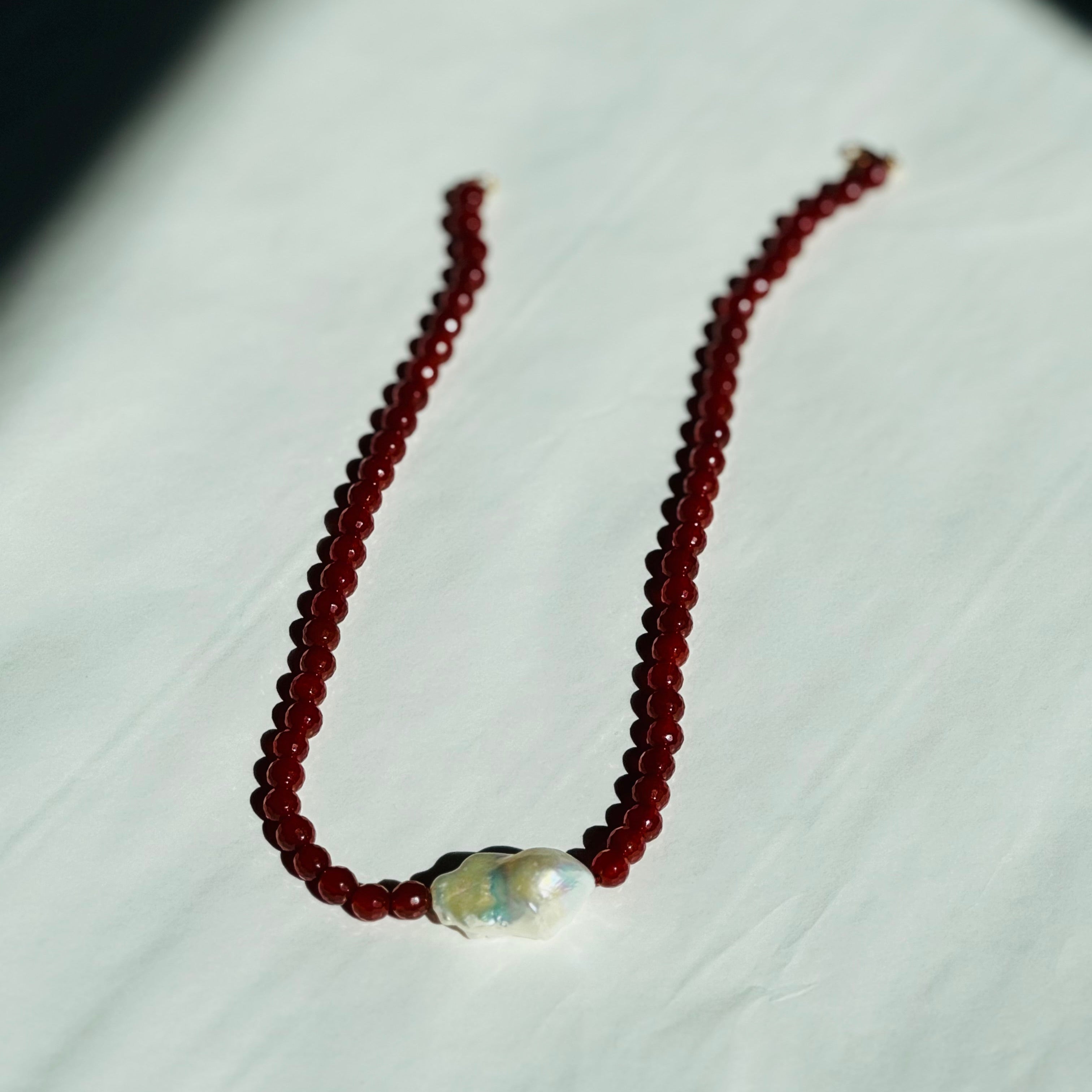 COLLANA SCILLA CORNIOLA & PERLA